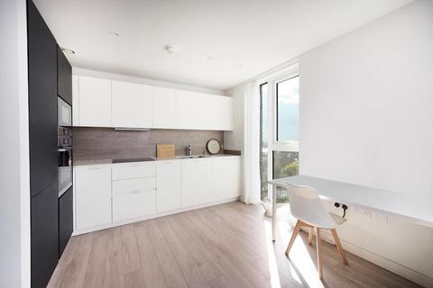 1 bedroom flat for sale, Newnton Close, London, N4