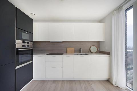 1 bedroom flat for sale, Newnton Close, London, N4