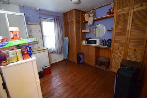 45 Castle Road, Chatham, ME4 5HQ