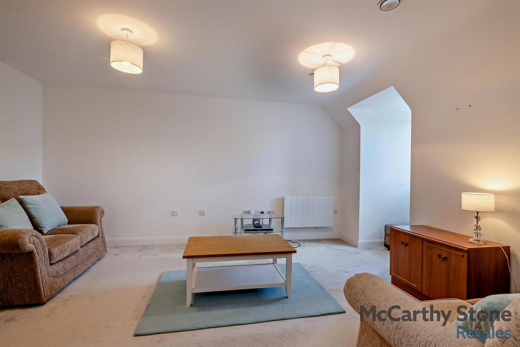 8639378-interior07-800.jpg