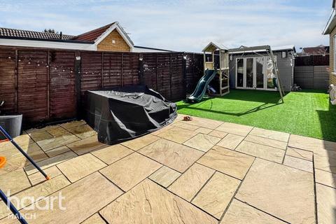 3 bedroom detached bungalow for sale, Olivers Way, March