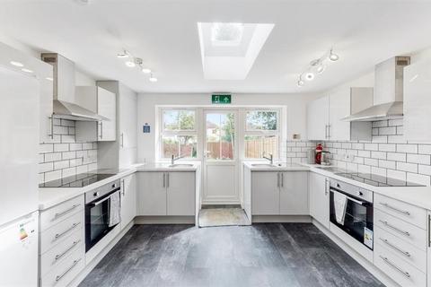Healthcare facility to rent, Chamberlayne Avenue , Wembley, Middlesex, HA9 8SR