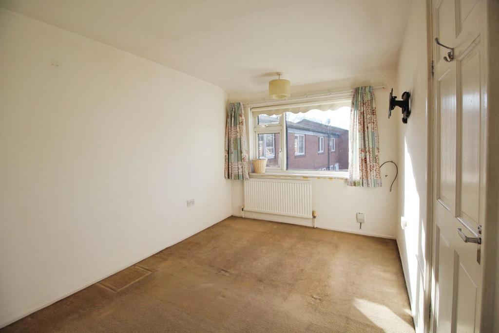 Master bedroom 2.JPG