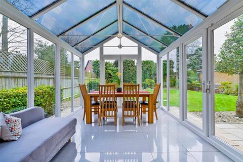 3 The Redwoods, Windsor, SL4 3TA