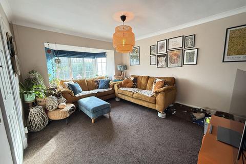 undefined, Holyhead Road, Llangefni, Anglesey, LL77