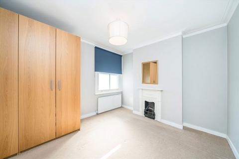 3 bedroom maisonette to rent, Kenley Road, St Margarets TW1