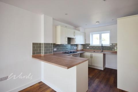 4 bedroom end of terrace house to rent, Hazel Maur Walk Margate CT9