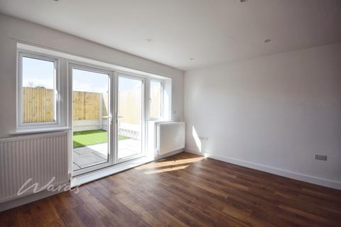 4 bedroom end of terrace house to rent, Hazel Maur Walk Margate CT9