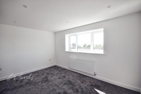 4 bedroom end of terrace house to rent, Hazel Maur Walk Margate CT9