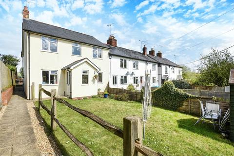 2 bedroom flat for sale, London Road, Holybourne, Alton, Hampshire, GU34