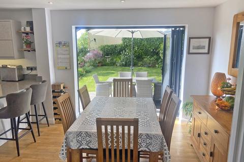 21 Tremayne Close, Devoran, Truro, TR3 6QE