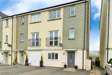 5 bedroom end of terrace house for sale, Clarendon Gardens, Barnstaple, Devon, EX31
