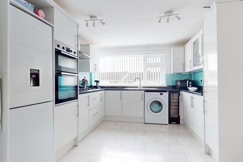 2 bedroom terraced house for sale, Vale View Crescent, Llandough Penarth CF64