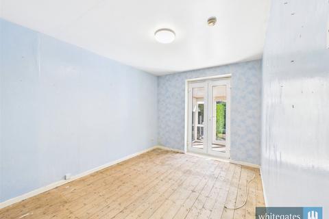 26 Stonecroft, Bradford, BD2 2HW