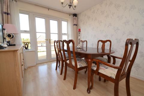 4 bedroom detached house for sale, Thackley, Thackley BD10