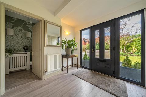 4 bedroom detached house for sale, Copthorne Road, Shrewsbury