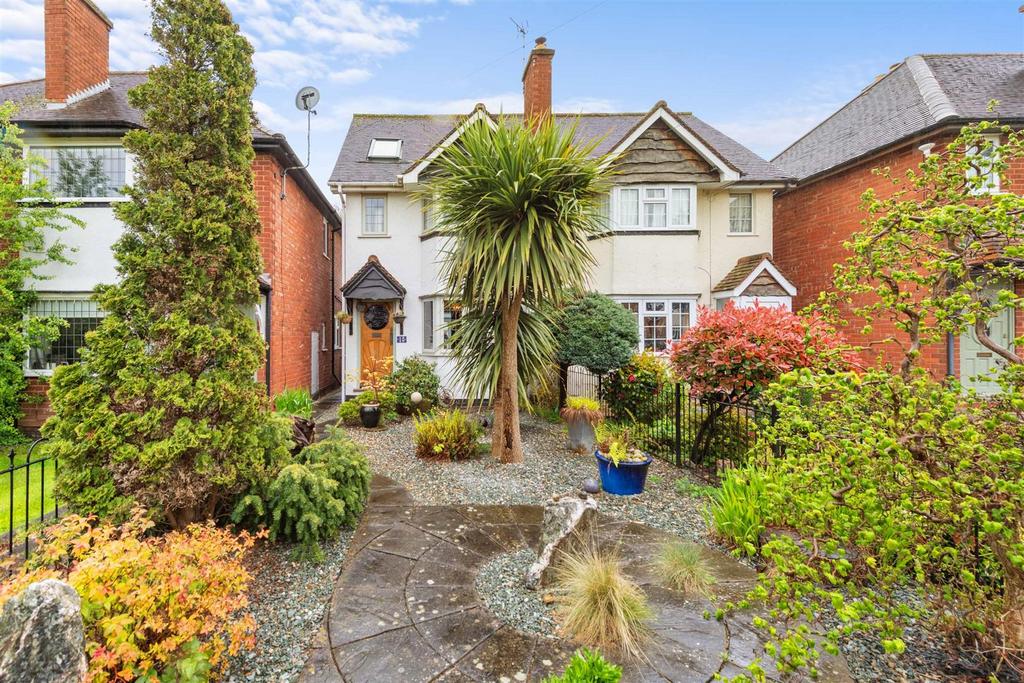 15 Slater Road, Bentley Heath, B93 8 AQ 23.jpg
