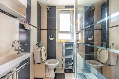 19b Langdon Road, London, E6 2QB