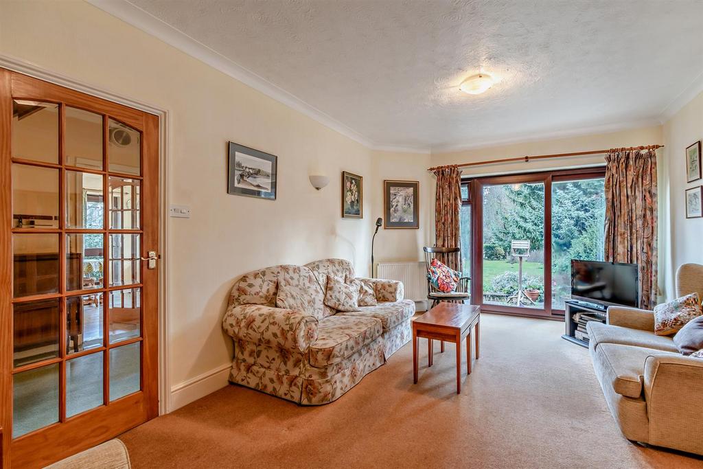 8638802-interior04-800.jpg