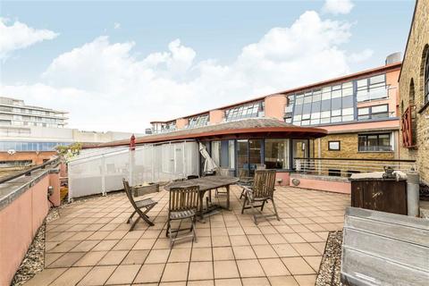 3 bedroom flat to rent, Brewery Square, London SE1