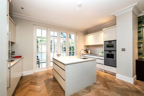 6 bedroom terraced house to rent, Chesterfield Hill, London W1J