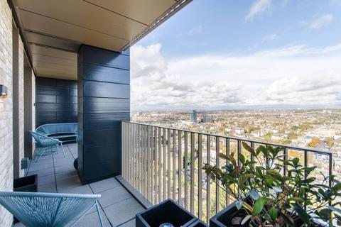 2 bedroom penthouse to rent, Vita Apartments, Croydon, CR0
