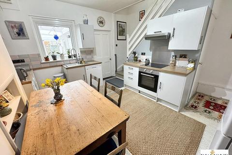 3 bedroom terraced house for sale, Melbourne Street, Tiverton