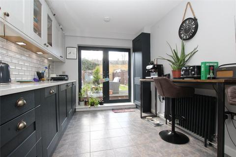 84 Ceres Road, London, SE18 1HL