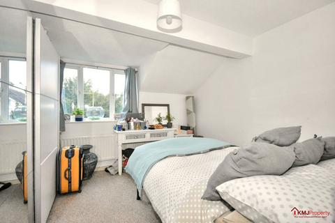 2 bedroom flat for sale, Orchard Grove, Upper Grosvenor Road