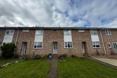 3 bedroom terraced house to rent, Carew Road, Tiverton