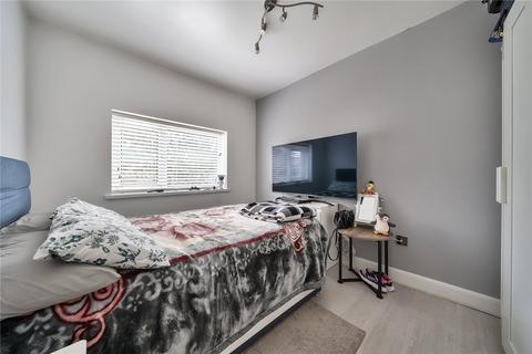 128 Eltham Palace Road, London, SE9 5LY