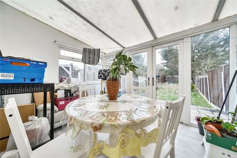 128 Eltham Palace Road, London, SE9 5LY