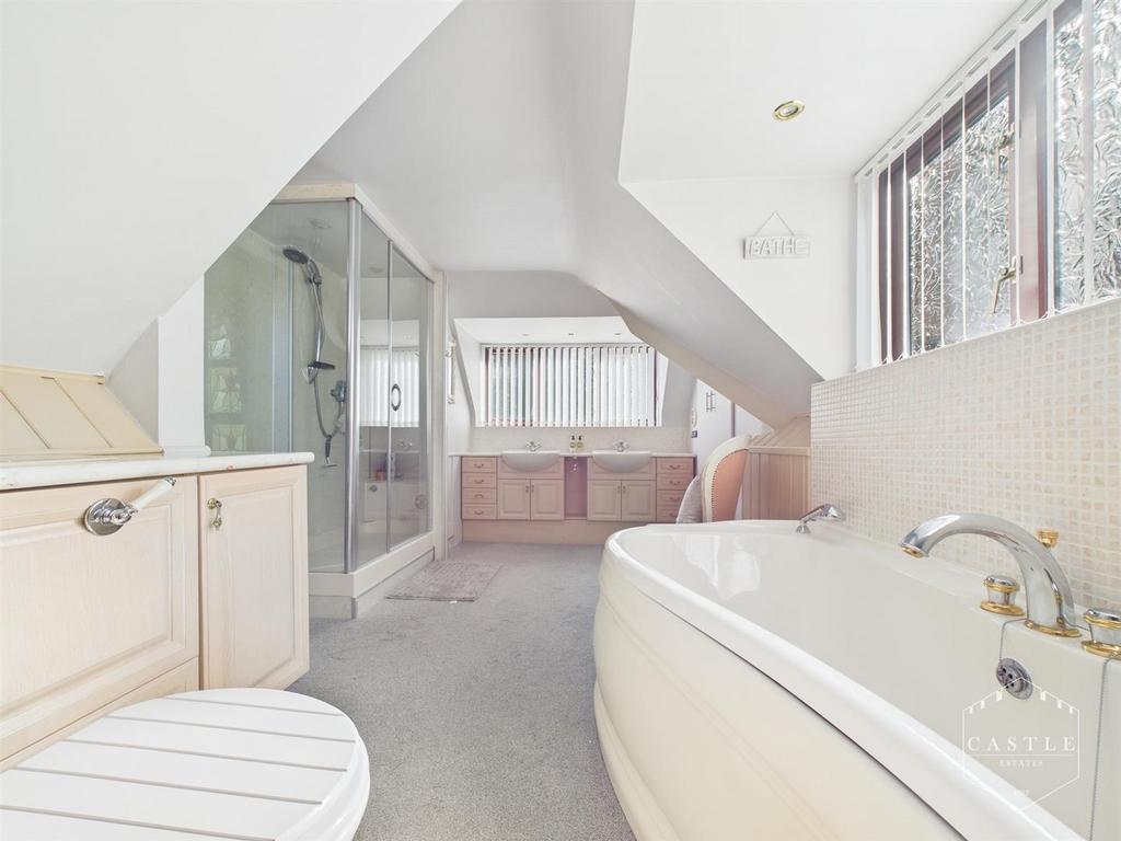 Family bathroom
