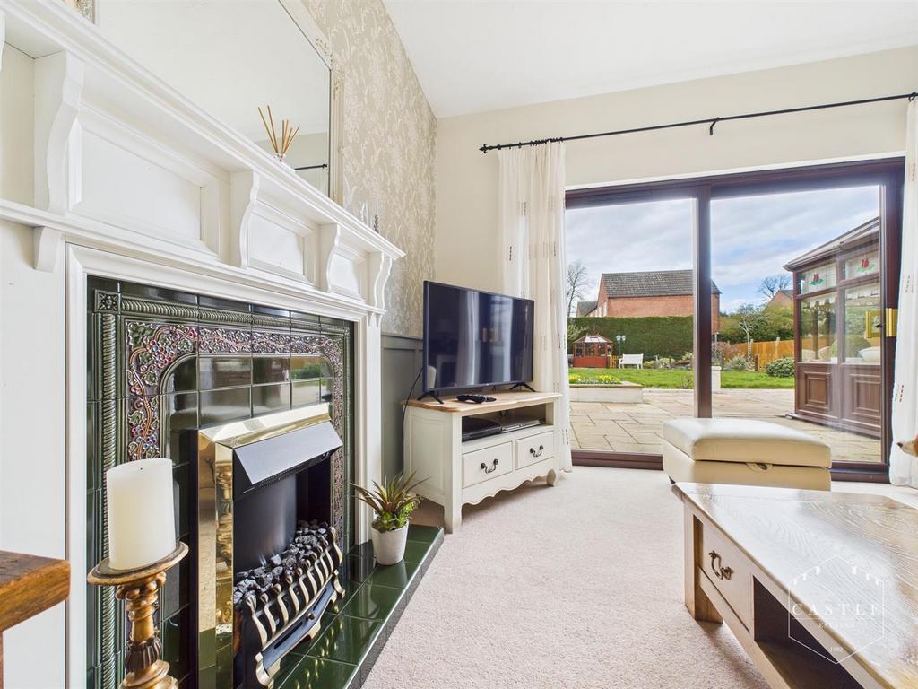 Rear living room
