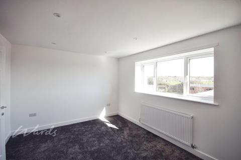 4 bedroom terraced house to rent, Hazel Maur Walk Margate CT9
