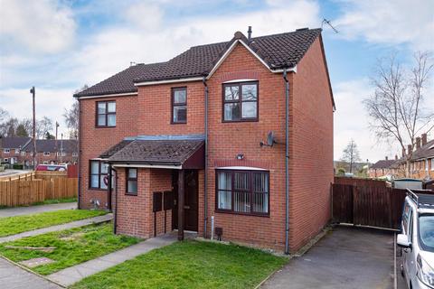 49 Dingle Road, Wombourne, Wolverhampton, WV5 0EG