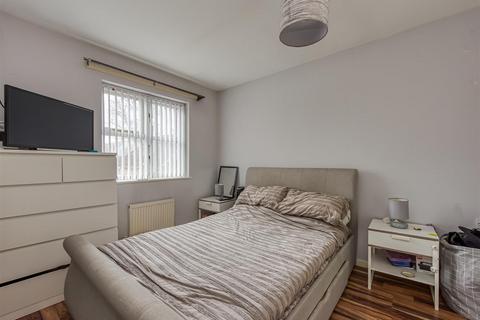 49 Dingle Road, Wombourne, Wolverhampton, WV5 0EG