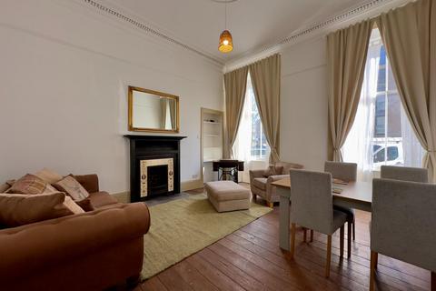 2 bedroom flat to rent, Minerva Street, Finnieston, Glasgow, G3