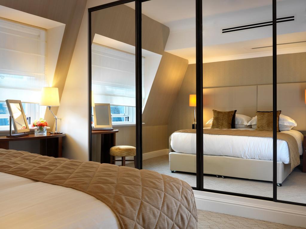 Deluxe One-Bedroom