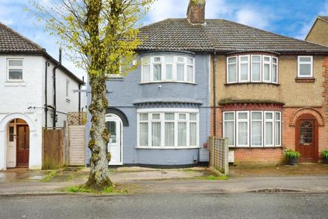 3 bedroom semi-detached house to rent, Stockingstone Road, Luton, Bedfordshire, LU2 7ND