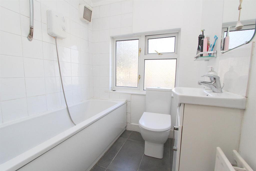 Bath.jpg