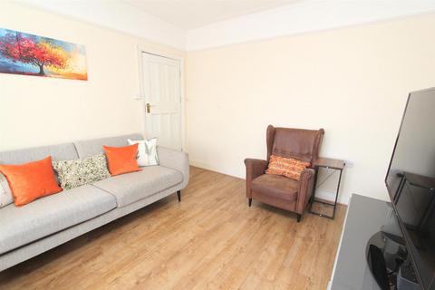 93 Westmead Road, Sutton, SM1 4HX