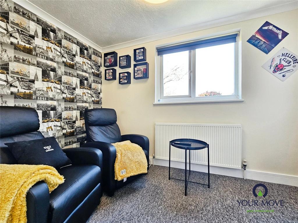 Bedroom 5/Office