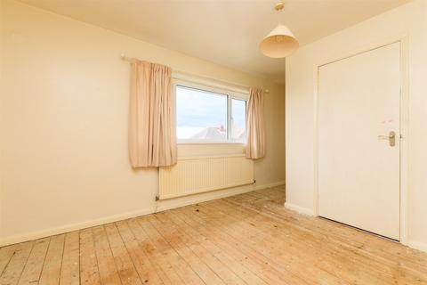 21 Cricketers Drive, Meopham, Gravesend, DA13 0AX