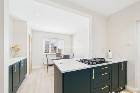 9 Ketts Hill, Necton, Swaffham, PE37 8HX