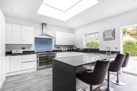 237 Laleham Road, Staines-upon-thames, TW18 2NS