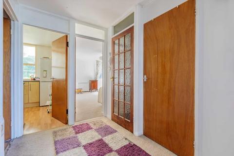 2 bedroom apartment to rent, Westacre Close, Bristol BS10