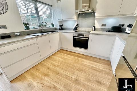 29 Abbey Fields, Telford, TF3 2AH