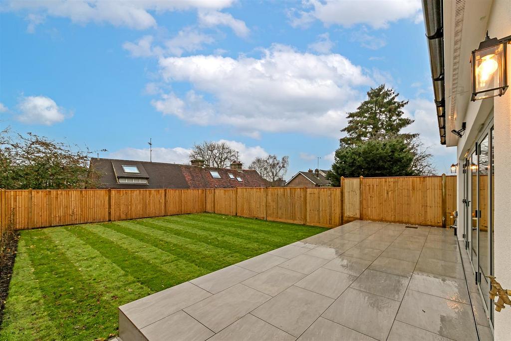 6 Highfield Road-117.jpg
