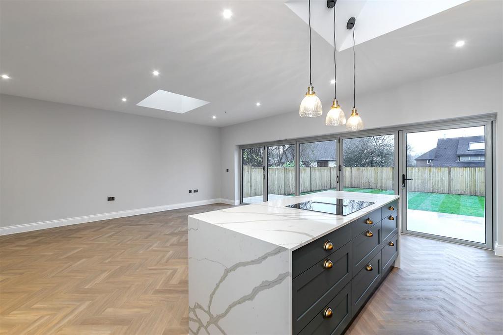 6 Highfield Road-86.jpg